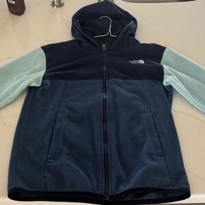 Boy’s North Face Zip Up Fleece Size M (10/12)